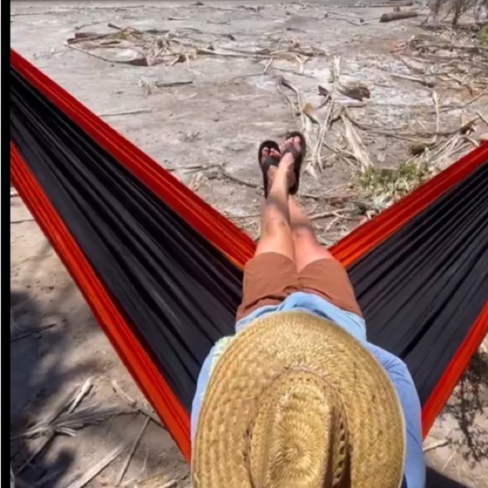 FLOJOs flip flops - Picture 2 of 11